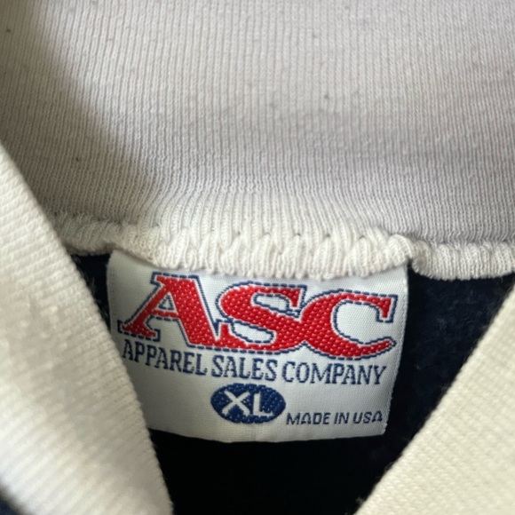 Vintage Michigan Wolverines Sweatshirt - Picture 4 of 7